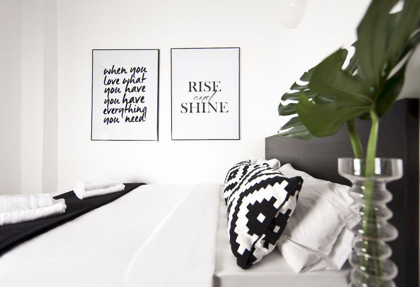 L'Aragó by The Streets