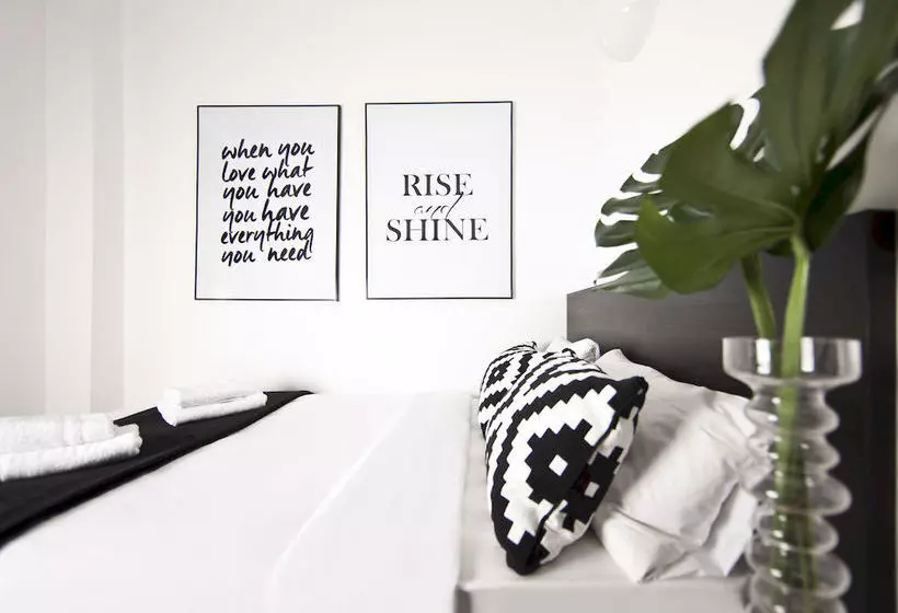 L'Aragó by The Streets