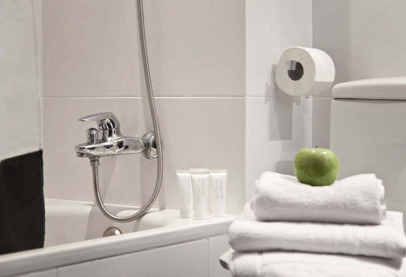 L'Aragó by The Streets