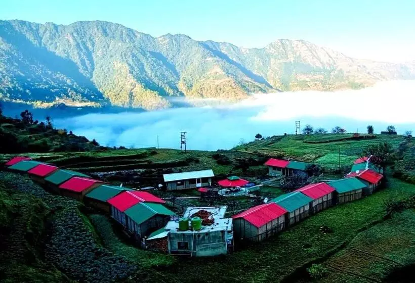 Bamboo Junction Resort   Kanatal, Valley & Mountain View