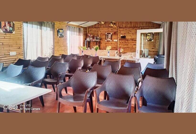 Bamboo Junction Resort   Kanatal, Valley & Mountain View