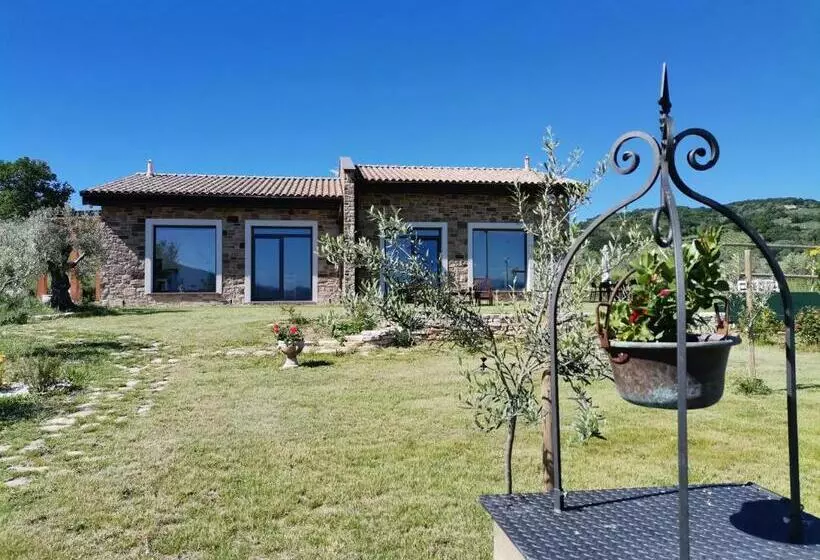 ホテル Agriturismo Incanto Della Natura