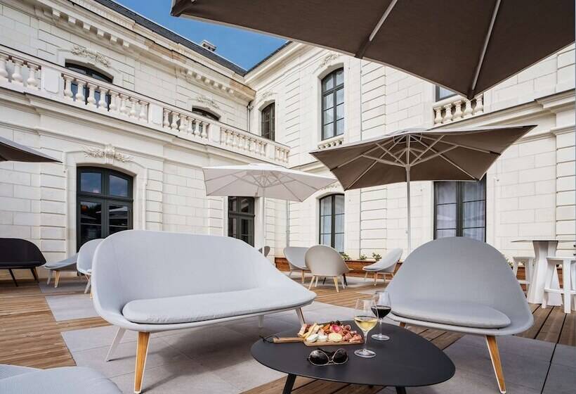 Best Western Premier Hotel De La Cite Royale