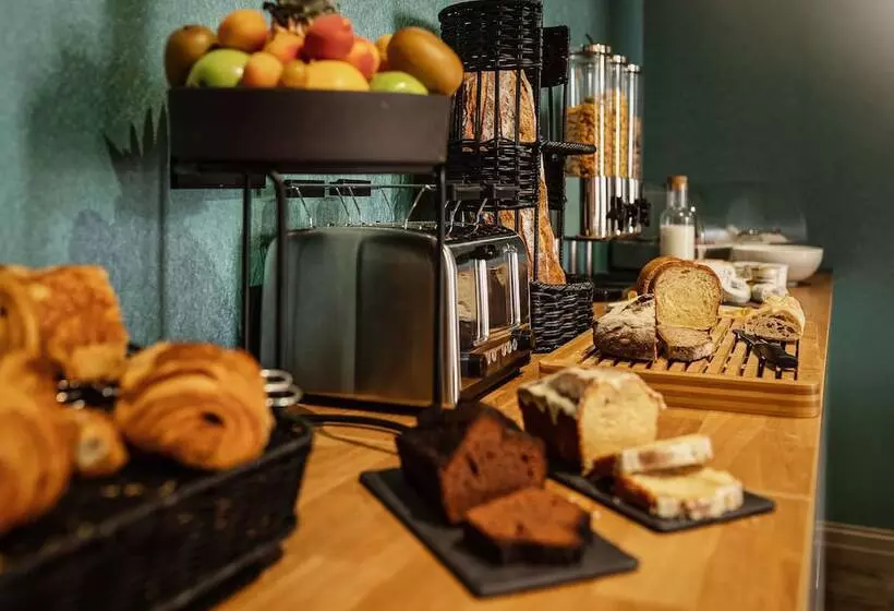 Best Western Premier Hotel De La Cite Royale