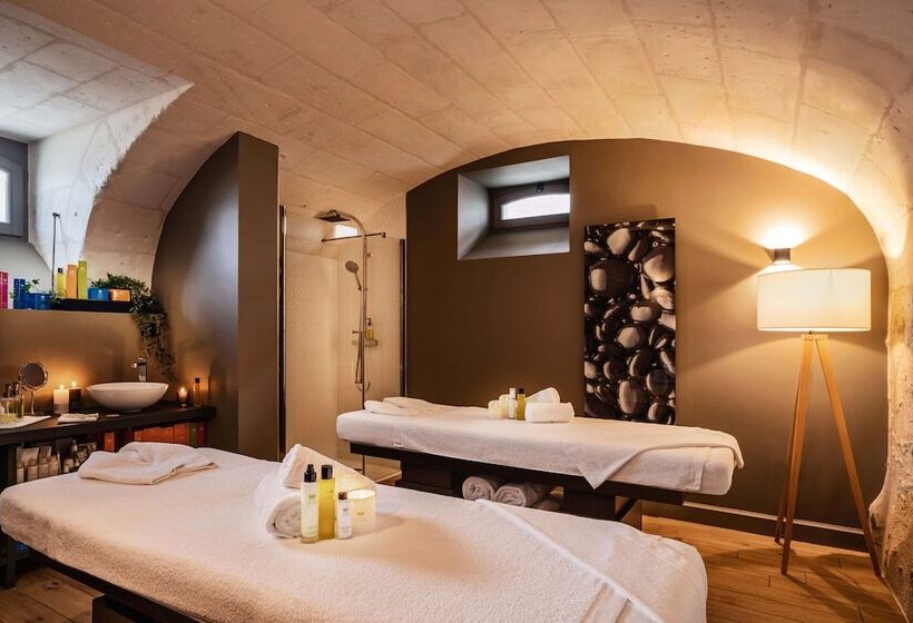 Best Western Premier Hotel De La Cite Royale