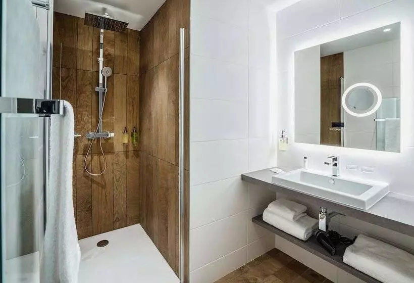 Best Western Premier Hotel De La Cite Royale