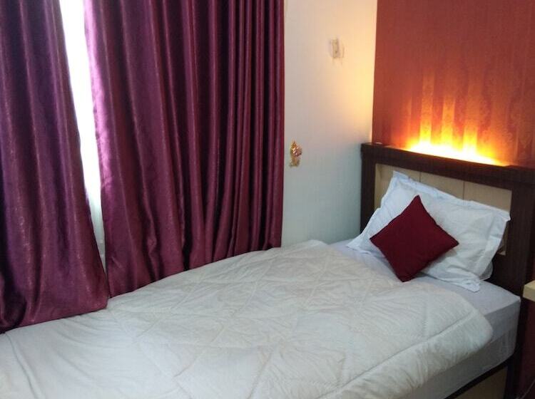 Hotel D&d Guest House & Cafe Syariah