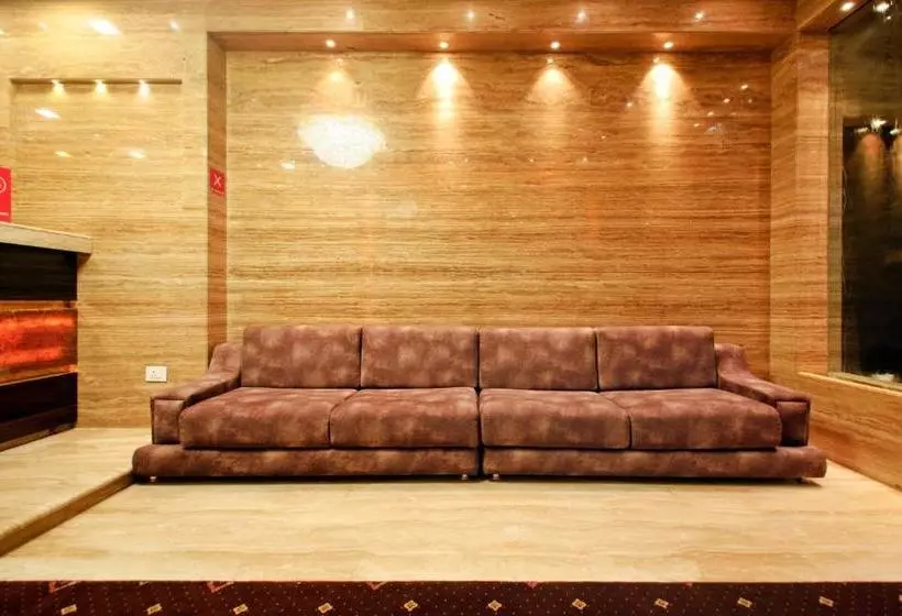 هتل Golden Palace