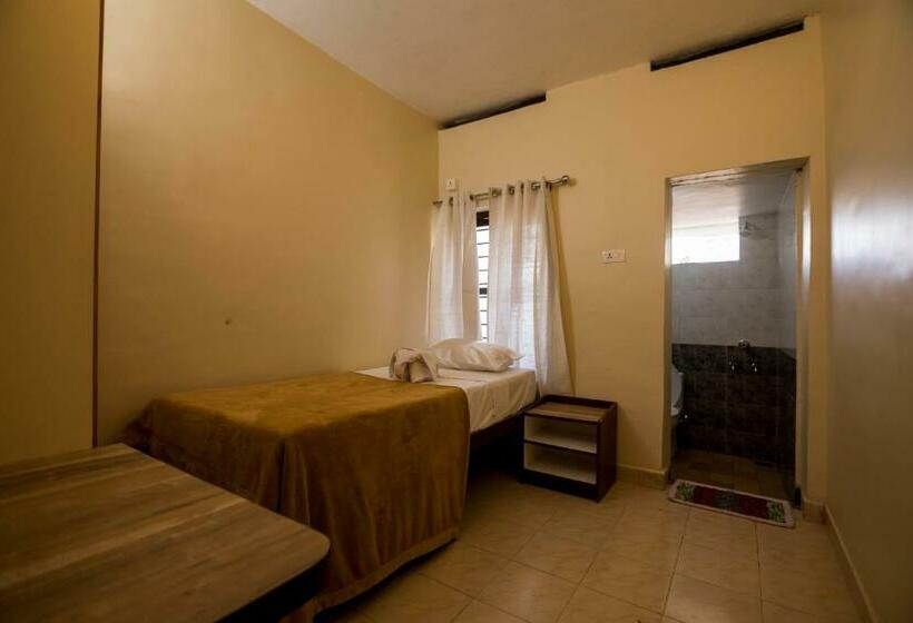 בית מלון כפרי Jk Lodge