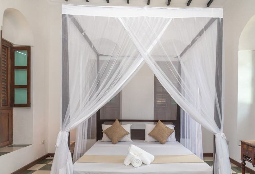 酒店 The Manor House By Sansi