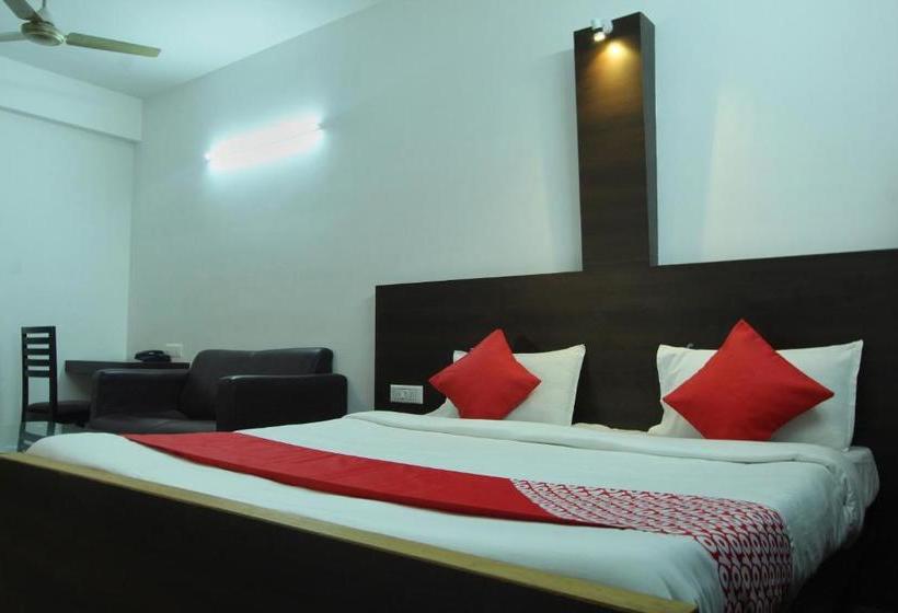 Hotel Oyo 18559 Lake View