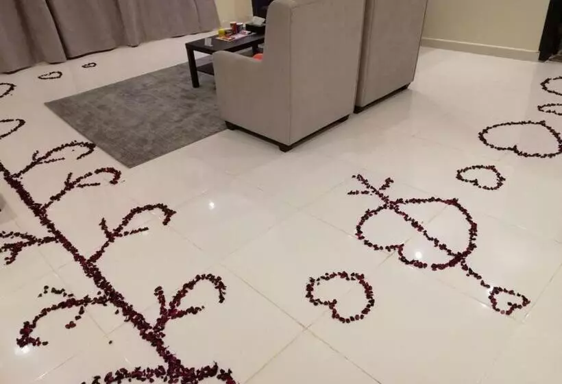 Ladera Hotel Tanomah