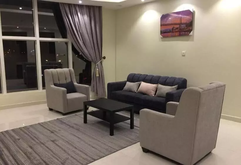 Ladera Hotel Tanomah