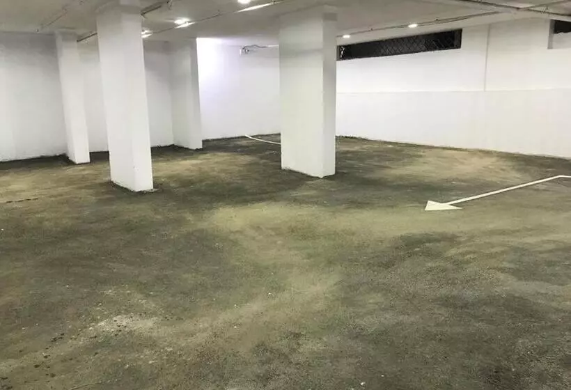 Ladera Hotel Tanomah