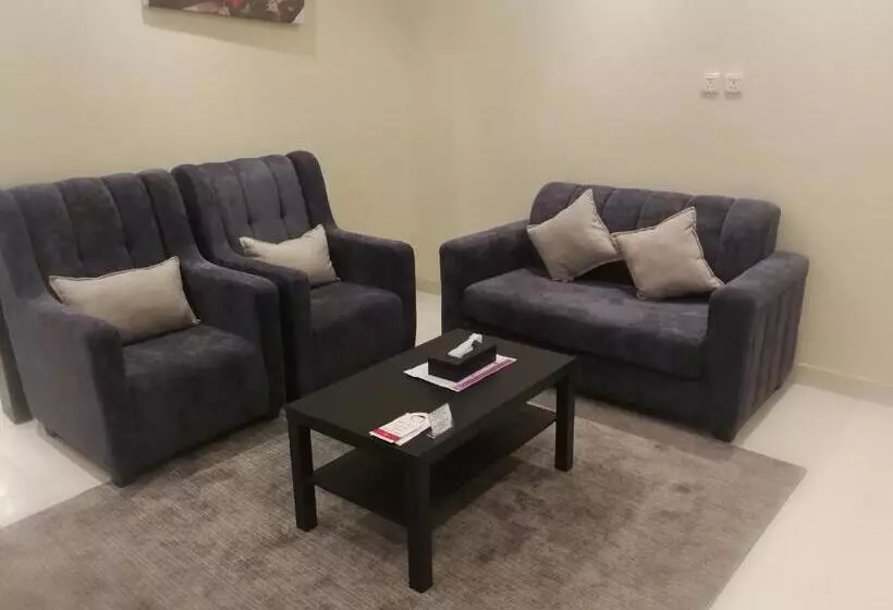 Ladera Hotel Tanomah