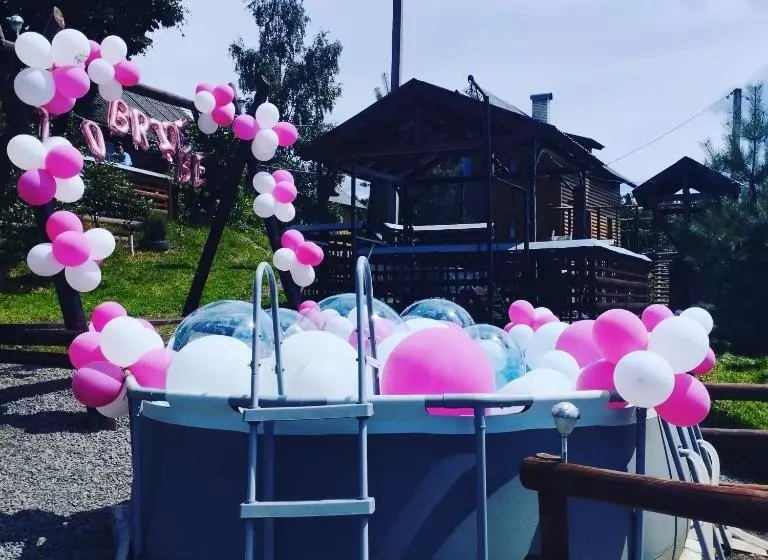 Majatalo гірська вершина