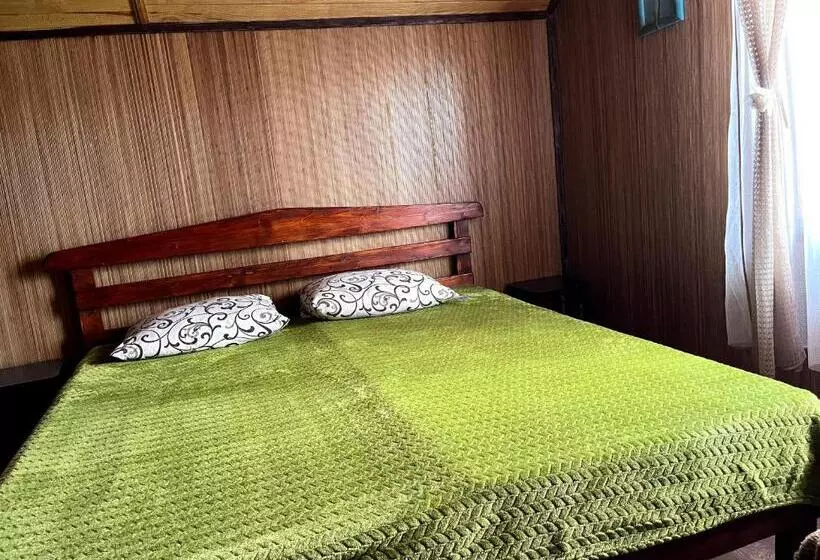 Majatalo гірська вершина