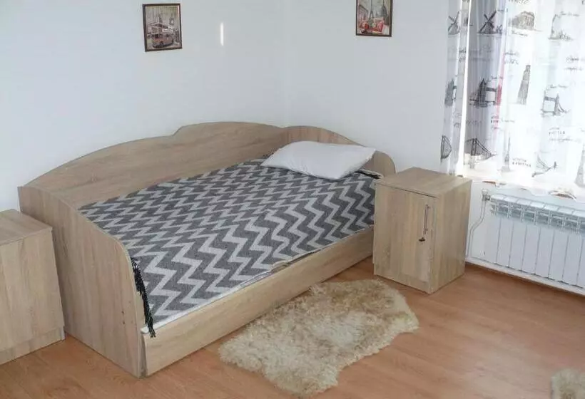 پانسیون Hostynnyi Botsiun