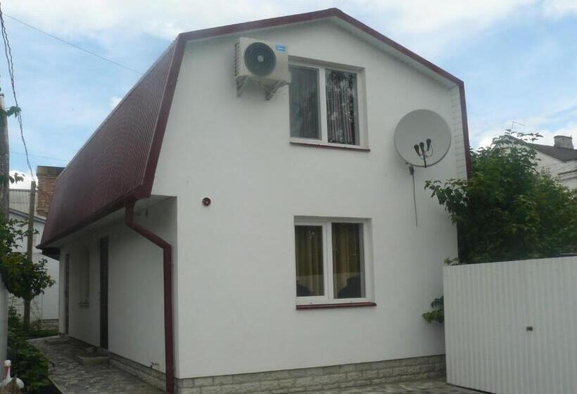 膳宿费 Hostynnyi Botsiun