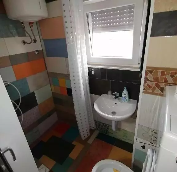 پانسیون Rooms Vila Medena