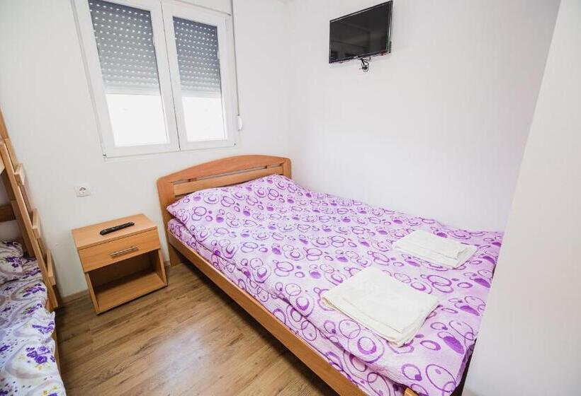 پانسیون Rooms Vila Medena