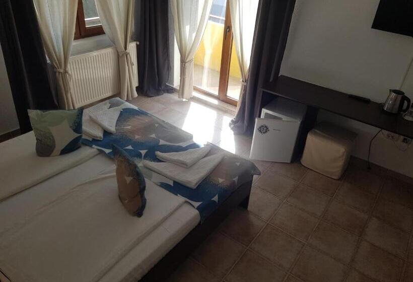 بنسيون Vila Eclipse Mamaia Nord