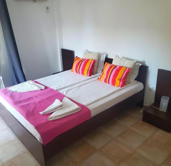 بنسيون Vila Eclipse Mamaia Nord