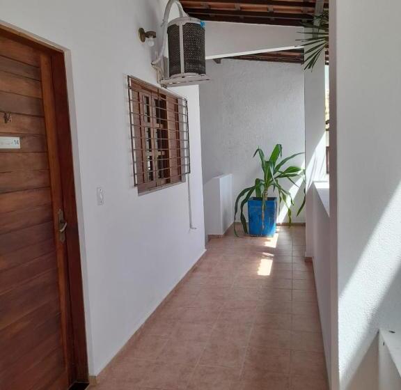 پانسیون Pousada Flor D' Açucena