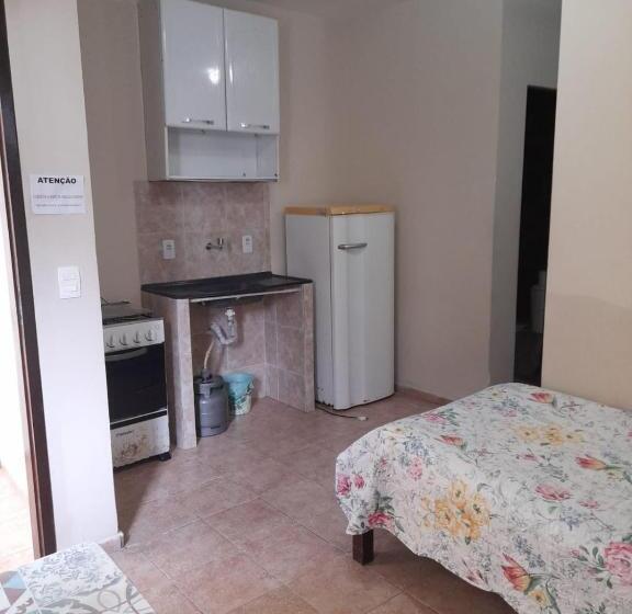 پانسیون Pousada Flor D' Açucena