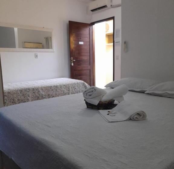 پانسیون Pousada Flor D' Açucena