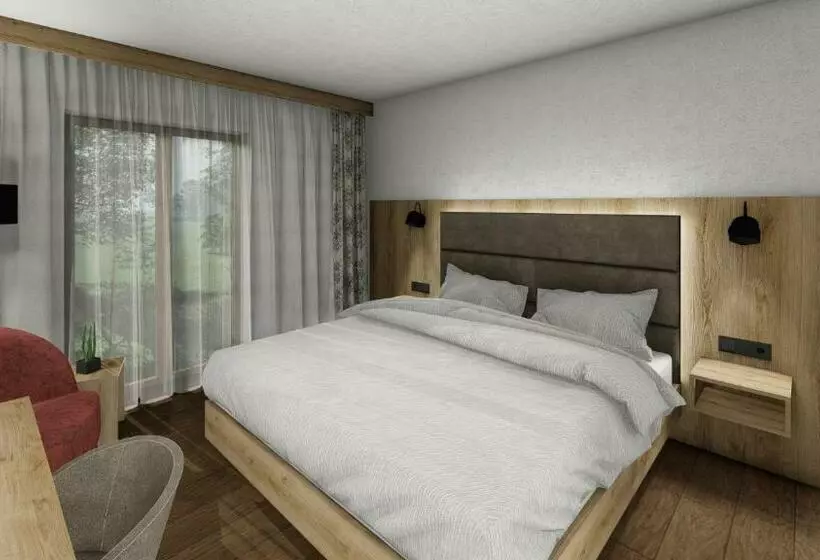 Dorf Hotel Grüner Baum