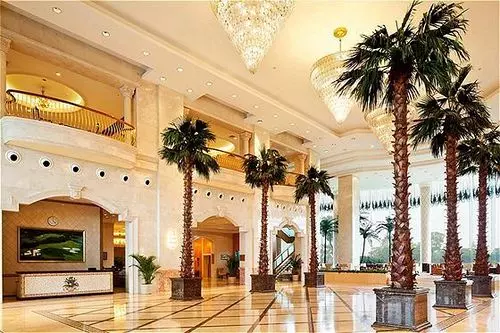 Crowne Plaza Hotel Lake Malaren Shanghai