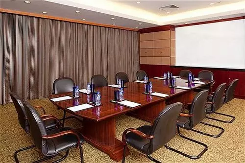 Crowne Plaza Hotel Lake Malaren Shanghai