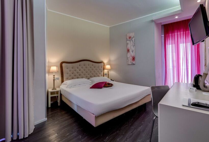 هتل Best Western Maison B