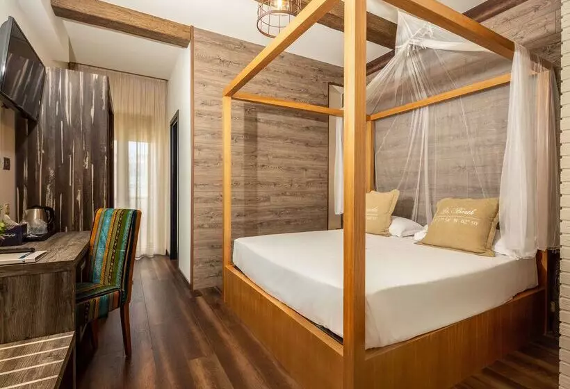 هتل Best Western Maison B