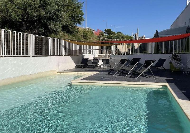 هتل Campanile Montpellier Ouest Croix D Argent