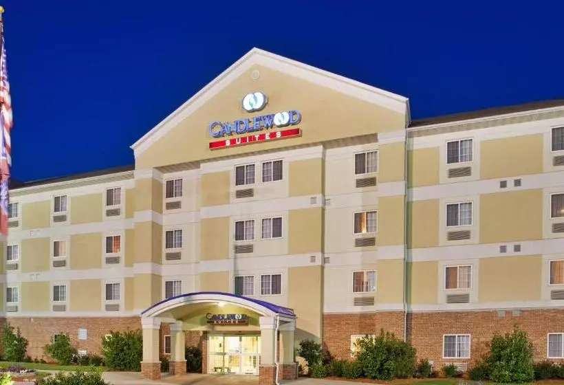בית מלון כפרי Candlewood Suites Joplin, An Ihg