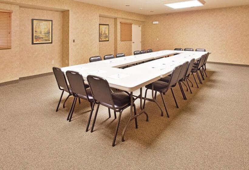 فندق Candlewood Suites Joplin, An Ihg