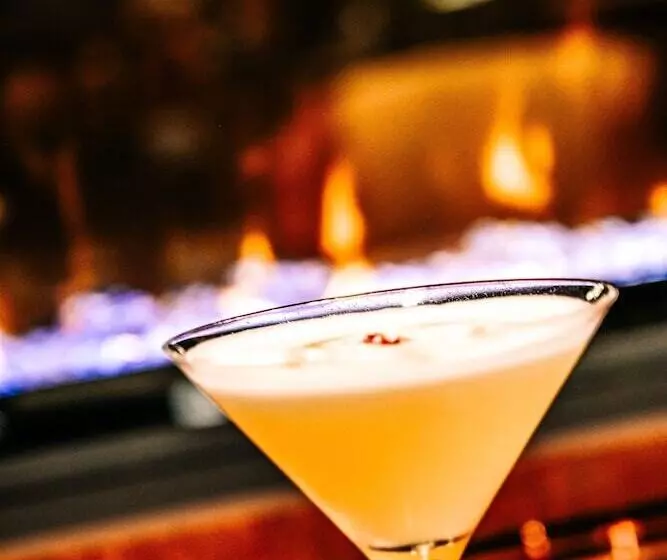 Delta Hotels By Marriott Cincinnati Sharonville