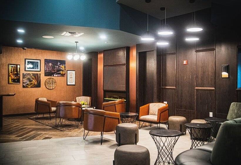 Delta Hotels By Marriott Cincinnati Sharonville