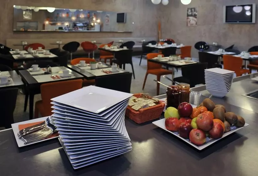 Metropol Design Hotel Old Town