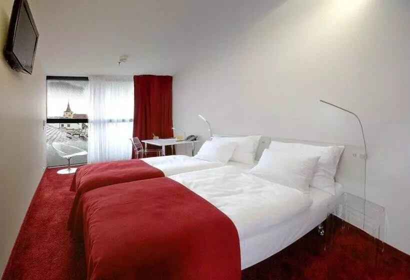 Metropol Design Hotel Old Town