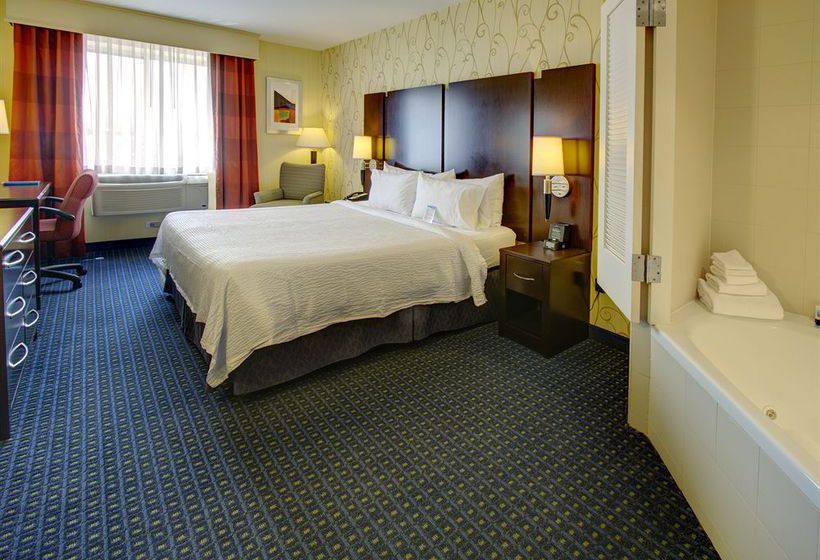 Отель Fairfield Inn New York Long Island City Manhattan View