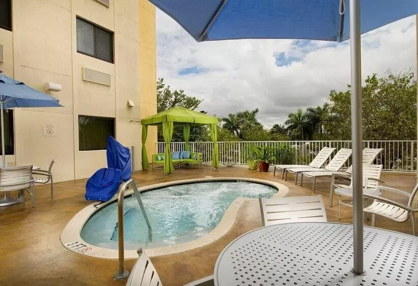 ホテル Fairfield Inn & Suites By Marriott Miami Airport South