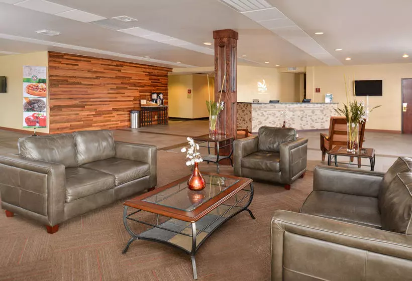 Отель Quality Inn Oklahoma City Airport
