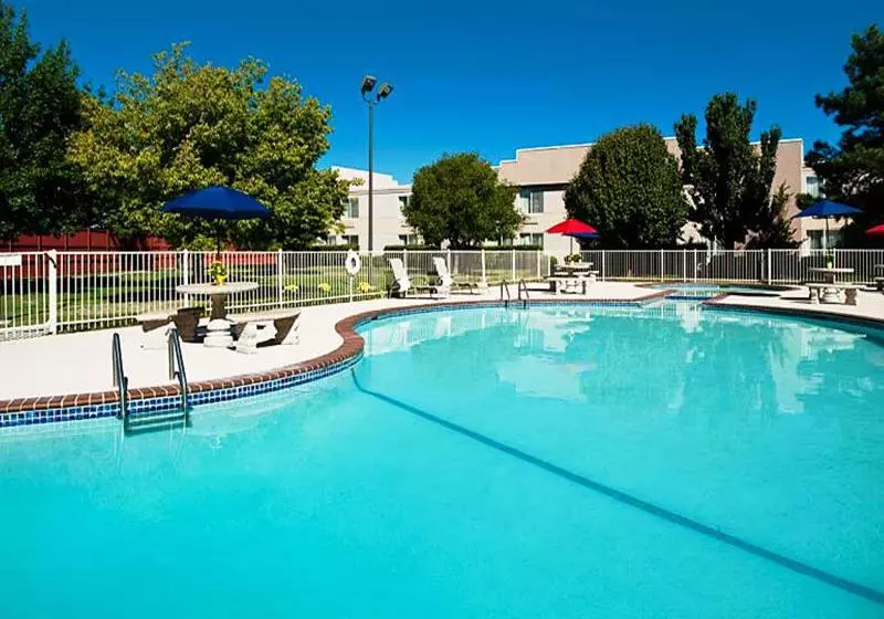 Отель Quality Inn Oklahoma City Airport