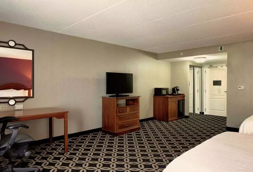 호텔 Hilton Garden Inn Auburn Riverwatch