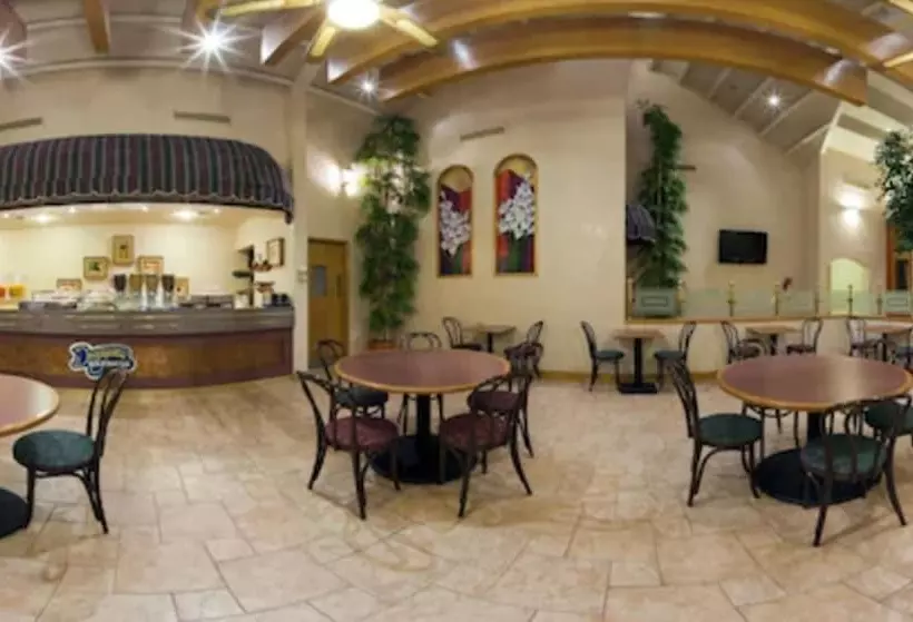 Otel Holiday Inn Express Chihuahua, An Ihg