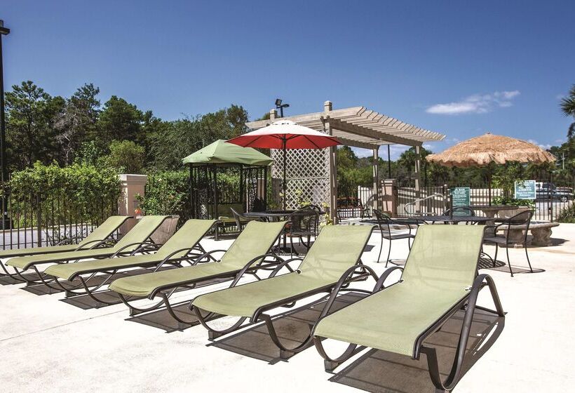 בית מלון כפרי La Quinta By Wyndham Pcb Coastal Palms