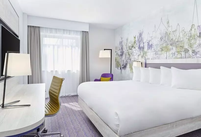 ホテル Leonardo Exeter